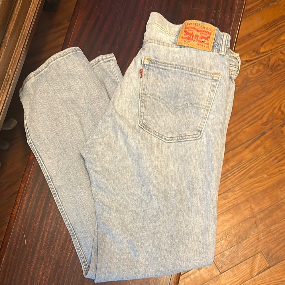 Levi's Men's Light Blue Jeans